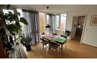 Wohnung kaufen in 85356 Freising, SONNIGE WOHNIDYLLE MIT ZWEI SÜDBALKONEN! Gepflegte 2-Zimmer-ETW mit solidem Mietverhältnis