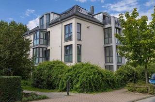 Wohnung kaufen in 15831 Blankenfelde-Mahlow, bezugsfrei - Dachwohnung - 2-Zimmer, energiesaniert