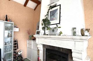 Wohnung kaufen in 77767 Appenweier, Helle DG Wohnung 4 Zimmer mit Dachterrassen, Kamin und EBK in Appenweier