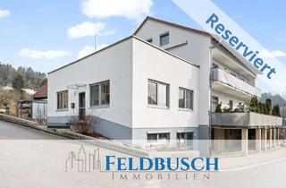 Wohnung kaufen in 92318 Neumarkt, Modernes Wohnerlebnis auf zwei Ebenen – Stilvolle 4-Zimmer-Wohnung in Voggenthal bei Neumarkt i.d.Op