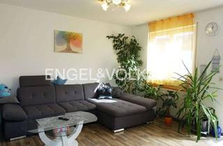 Wohnung kaufen in 72810 Gomaringen, Gut geschnittene Maisonette-Wohnung in einer komplett betreuten Wohnanlage • TG-Platz und EBK ink...