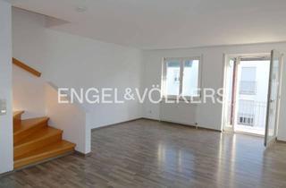 Wohnung kaufen in 72810 Gomaringen, Gut geschnittene Maisonette-Wohnung in einer komplett betreuten Wohnanlage • TG-Platz und EBK ink...