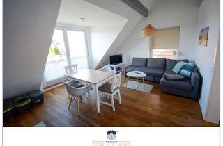 Wohnung kaufen in 23570 Travemünde, Zentrale Dachgeschosswohnung mit Balkon