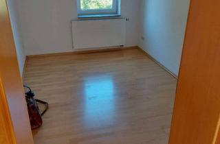 Wohnung kaufen in Waterloostraße 15, 31135 Hildesheim, Charmante 2-Zimmer Wohnung im 3. OG in Hildesheim
