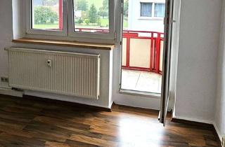 Wohnung mieten in Am Heinzrain 3+4, 99976 Lengenfeld unterm Stein, Ruhige 3-Zimmer-Wohnung in Lengenfeld u. Stein