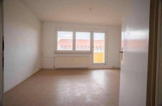 Wohnung mieten in Röpersdorfer Straße 11, 17291 Prenzlau, 4-Zimmer-Wohnung: Platz für alle!
