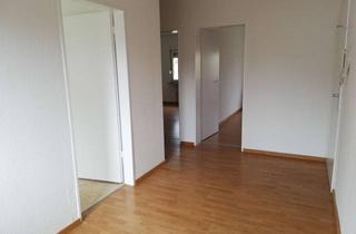 Wohnung mieten in Sternstr. 20, 66953 Pirmasens, Modernisierte 2,5-Zimmer-Wohnung mit Balkon in Sternstr., Pirmasens