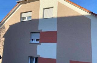 Wohnung mieten in Am Felsenkeller 1b, 97526 Sennfeld, Einziehen und Wohlfühlen: 3 Zimmer-Dachgeschoßwohnung in Sennfeld sucht neue Bewohner/innen!!