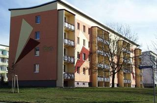 Wohnung mieten in John-Schehr-Str., 06526 Sangerhausen, 4-Raum-Wohnung mit Balkon im Stadtteil Südwest