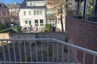 Wohnung mieten in Gansweide 23, 53879 Euskirchen, Modernisierte Wohnung mit zwei Zimmern und Balkon in Euskirchen