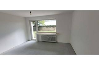 Wohnung mieten in Augustastraße, 42655 Solingen-Mitte, Helle, ruhig gelegene + renovierte 3-Zimmer Wohnung mit Terrasse + Garten