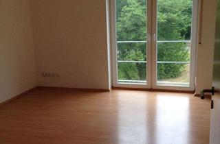 Wohnung mieten in 74177 Bad Friedrichshall, Wohnen im Grünen - 3-Zimmer-Wohnung mit geh. Innenausstattung mit Balkon und EBK