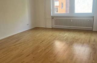 Wohnung mieten in S 2, 68161 Innenstadt, Attraktive 2-Zimmer-Wohnung, 2. OG