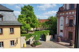 Wohnung mieten in Kirchstraße 17, 97209 Veitshöchheim, Moderne 2-Zimmer Maisonette-Wohnung mit Balkon in Veitshöchheim