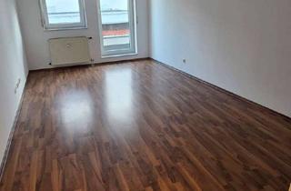 Wohnung mieten in Nürtingerstraße 4/3, 72555 Metzingen, Moderne 2-Zimmer-Wohnung mit Balkon im Zentrum von Metzingen