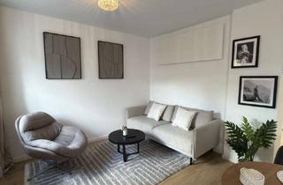 Wohnung mieten in 40211 Stadtmitte, Modernes & vollmöbliertes Dachgeschoss-Apartment mit Dachterrasse – sofort bezugsfertig!