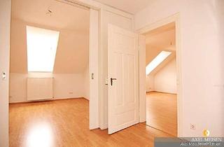 Wohnung mieten in Hauptstraße 78, 69117 Altstadt, Axel Meisen Immobilien: Beeindruckende Raumgrößen im Altbau