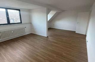 Wohnung mieten in Blücherstraße 13, 46045 Altstadt-Süd, renovierte helle Dachgeschoss-Wohnung - 71 m² - Oberhausen Altstadt-Süd