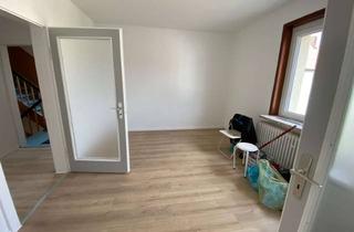 Wohnung mieten in Schulstraße xx, 30989 Gehrden, Sanierte 3,5-Zimmerwohnung im 1.OG mit eigenem Gartenanteil