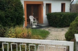 Haus kaufen in Weg Am Wehrholz 24, 65529 Waldems, Geräumiger Bungalow mit 6 Zimmern in Waldems