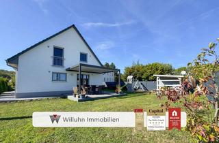 Haus kaufen in 04567 Kitzscher, Baujahr 2020 mit unverbautem Weitblick! Doppelgarage | Kamin | Wärmepumpe (A+) und PV-Anlage