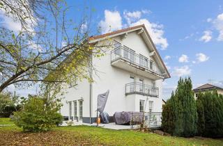 Doppelhaushälfte kaufen in Flutgrabenstraße 2a, 35606 Solms, Familienfreundliche Doppelhaushälfte mit separater Einliegerwohnung und moderner Ausstattung