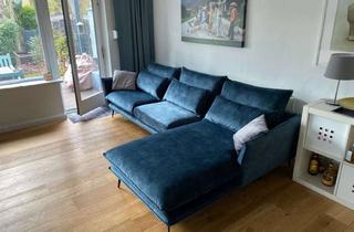 Reihenhaus kaufen in Moosbruch, 22415 Langenhorn, Charmantes & modernisiertes Endreihenhaus mit Wintergarten, PV-Anlage und direktem Zugang ins Grüne