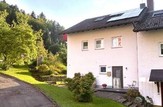 Haus kaufen in 79410 Badenweiler, Großzügige DHH in bester Lage