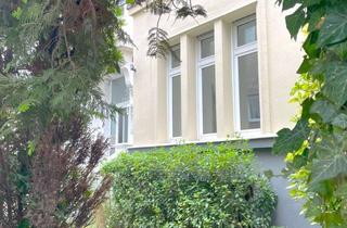 Villa kaufen in 50968 Marienburg, Prachtobjekt mit Rheinkontakt. Gründerzeit-Büro-Villa Mod. Aufteilung. 600 m². Garage . 1 Wohnung