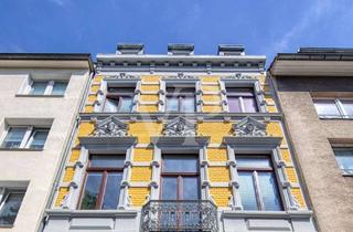 Villa kaufen in 52070 Aachen, Elegante Stadtvilla aus der Gründerzeit – Urbanes Refugium mit zusätzlichen Einnahmen