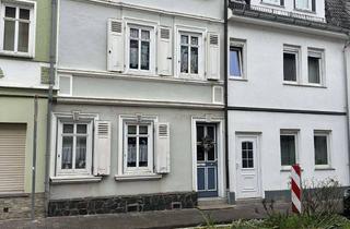 Haus kaufen in 56379 Holzappel, Charmantes EFH in direkter Ortslage von Holzappel, (nähe Diez), mit Schrebergarten