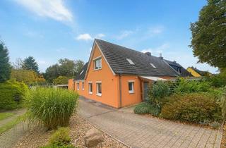 Haus kaufen in 24113 Hassee, Zwei Familien, ein Zuhause - Modernisiertes Zweifamilienhaus mit Wohlfühlcharakter