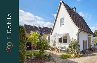 Doppelhaushälfte kaufen in 22949 Ammersbek, Charmant sanierte Doppelhaushälfte - einziehen und wohlfühlen -