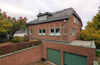 Haus kaufen in 51688 Wipperfürth, Beeindruckendes Landhaus mit Einliegerwohnung, Doppelgarage und tollem Ausblick auf Wipperfürth