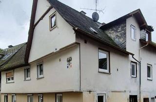 Mehrfamilienhaus kaufen in Schulgasse, 35781 Weilburg, Renoviertes Mehrfamilienhaus mit vielen Möglichkeiten und guter Rendite