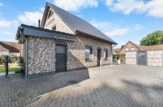 Haus kaufen in 27777 Ganderkesee, Neubau: Zweifamilienhaus mit barrierefreiem Erdgeschoss & modernem Landhausstil