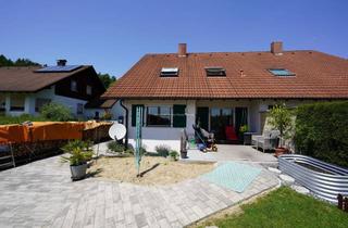 Doppelhaushälfte kaufen in 88299 Leutkirch, Bezaubernde Doppelhaushälfte am Ortsrand mit Panoramablick Teilort Leutkirch