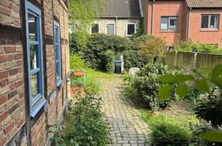 Mehrfamilienhaus kaufen in 24340 Eckernförde, Mehrfamilienhaus in der Eckernförder Altstadt