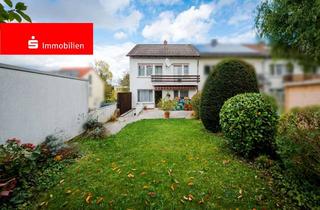 Haus kaufen in 65812 Bad Soden, Bad Soden: Charmantes Reihenendhaus mit großem Grundstück in ruhiger, zentraler Lage