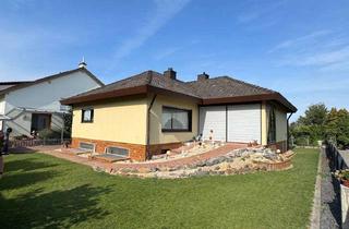 Einfamilienhaus kaufen in 67454 Haßloch, Freistehendes Einfamilienhaus auf großem Grundstück gut gepflegt