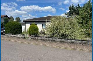 Haus kaufen in 66780 Rehlingen-Siersburg, renovierungsbedürftiger Bungalow in schöner Wohnlage