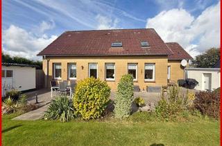 Einfamilienhaus kaufen in 24881 Nübel, Ihr Zuhause auf dem Lande - Gepflegtes Einfamilienhaus mit großzügigem Gartenparadies