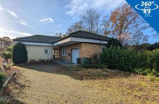 Haus kaufen in 46419 Isselburg, Freistehender Bungalow im Grünen – Wohnen auf über 3.000 m² parkähnlichem Grundstück