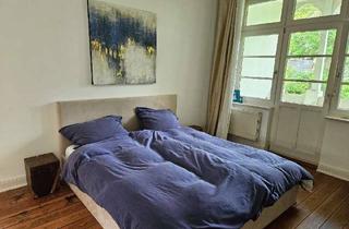 Haus mieten in Melkerstieg, 22559 Rissen, Möbiliertes 24 m2 Zimmer mit Loggia in Jugendstilvilla mit Garten