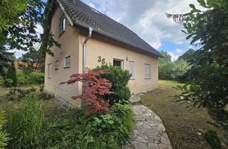 Haus mieten in 16540 Hohen Neuendorf, Einfamilienhaus, großer Garten, Doppelcarport bezugsfrei