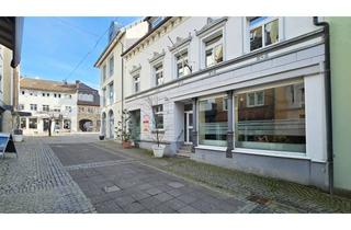 Anlageobjekt in 58636 Iserlohn, Stilvolles Gebäudeensemble mit Potential - eines der ältesten Geschäftshäuser im Herzen Iserlohns!