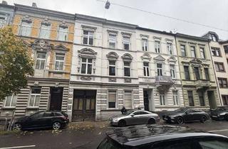 Anlageobjekt in 47798 Stadtmitte, Attraktives Mehrfamilienhaus mit repräsentativer Toreinfahrt – ideal für Kapitalanleger