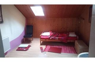 Immobilie mieten in Spöck 25, 83064 Raubling, Zimmer mit Küche im Wald 26m²