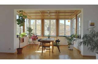 Wohnung kaufen in 72622 Nürtingen, Altbauflair mit hohen, großzügigen Räumen + Gartennutzung