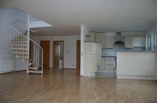 Wohnung mieten in 71083 Herrenberg, Großzügige 3,5-Zimmer-Maisonette-Wohnung mit Süd-Balkon in Herrenberg-Oberjesingen